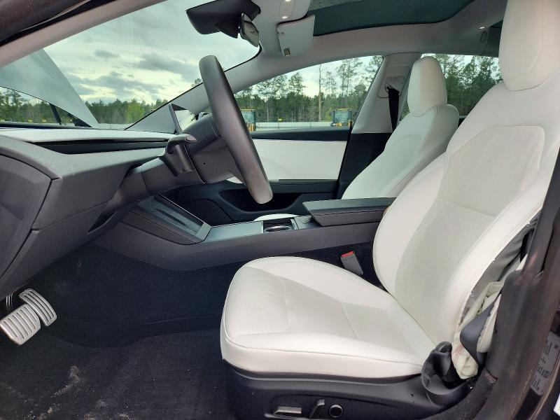 2025 TESLA MODEL 3 — Фото 7 из 12