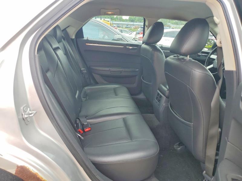 2009 CHRYSLER 300 TOURING — Фото 10 из 12