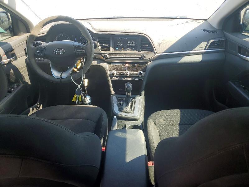 2020 HYUNDAI ELANTRA SEL — Фото 8 из 12