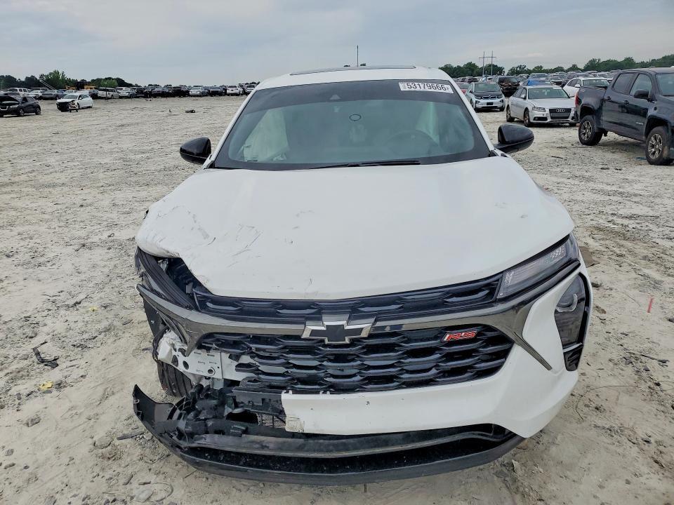 2025 CHEVROLET TRAX 1RS — Фото 5 из 13