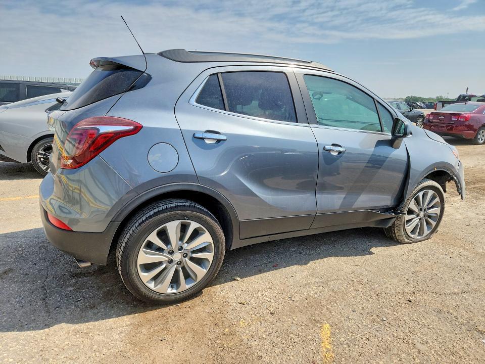 2020 BUICK ENCORE PREFERRED — Фото 3 из 12