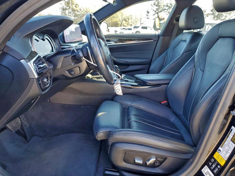 2019 BMW 540 XI — Фото 7 из 13