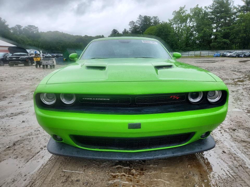 2017 DODGE CHALLENGER R/T 392 — Фото 5 из 12