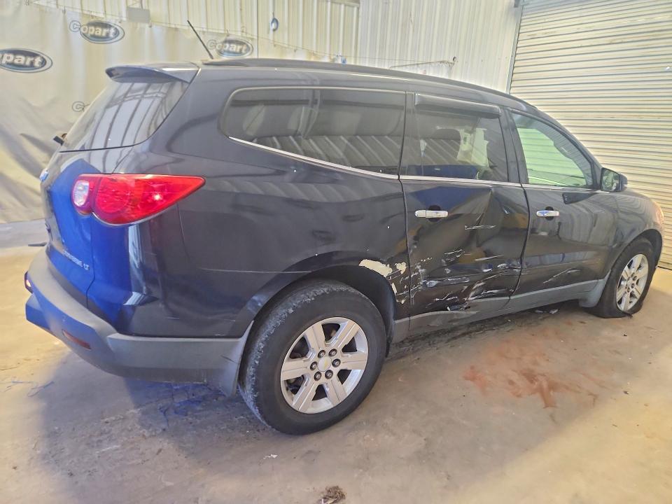 2010 CHEVROLET TRAVERSE LT — Фото 3 из 13