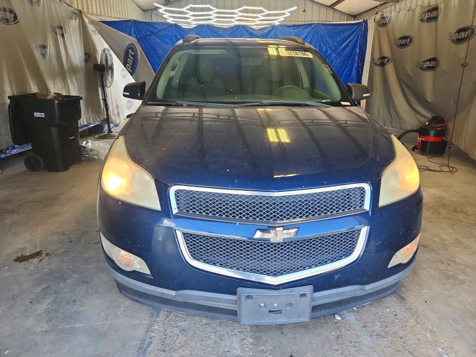2010 CHEVROLET TRAVERSE LT — Фото 5 из 13