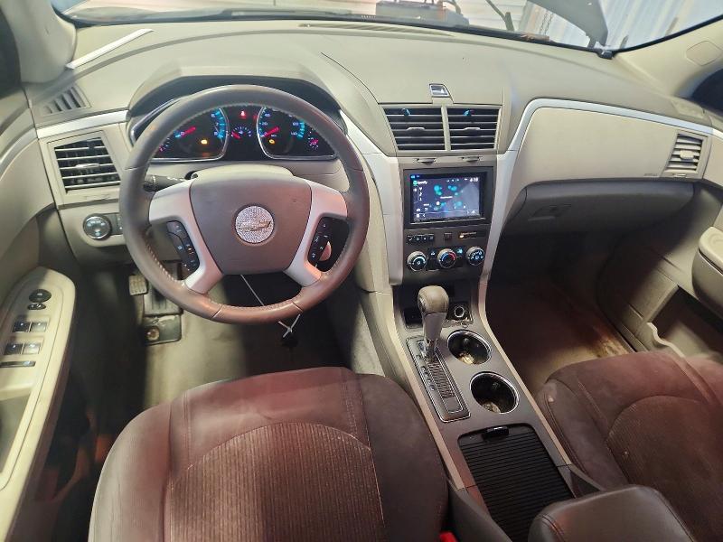 2010 CHEVROLET TRAVERSE LT — Фото 8 из 13