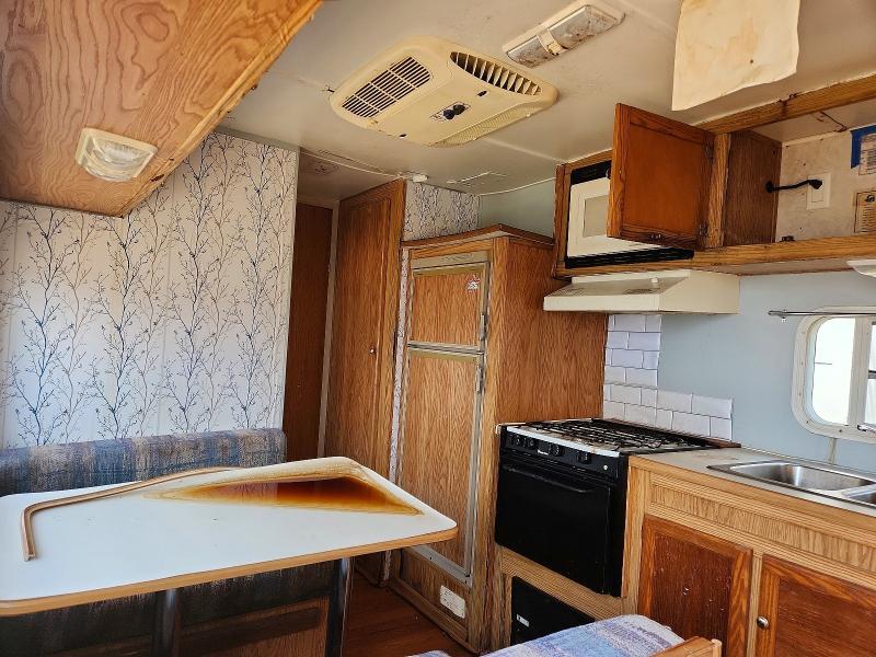 2001 GULF STREAM AMERI-LITE CAMPER — Фото 6 из 10