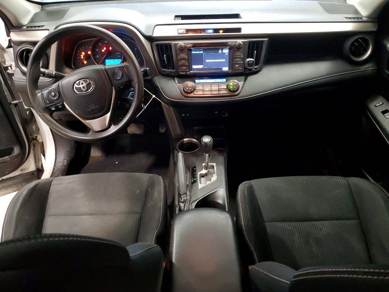 2015 TOYOTA RAV4 XLE — Фото 8 из 13