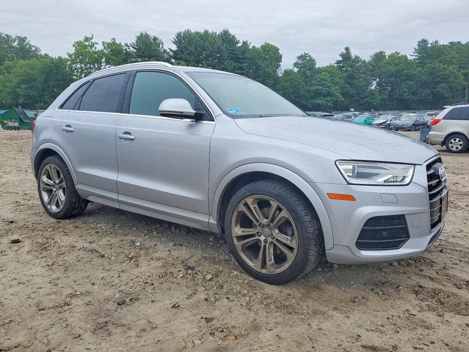 2017 AUDI Q3 PREMIUM PLUS — Фото 4 из 14