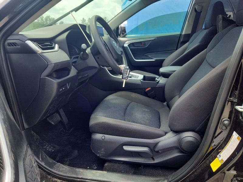 2025 TOYOTA RAV4 LE — Фото 7 из 14