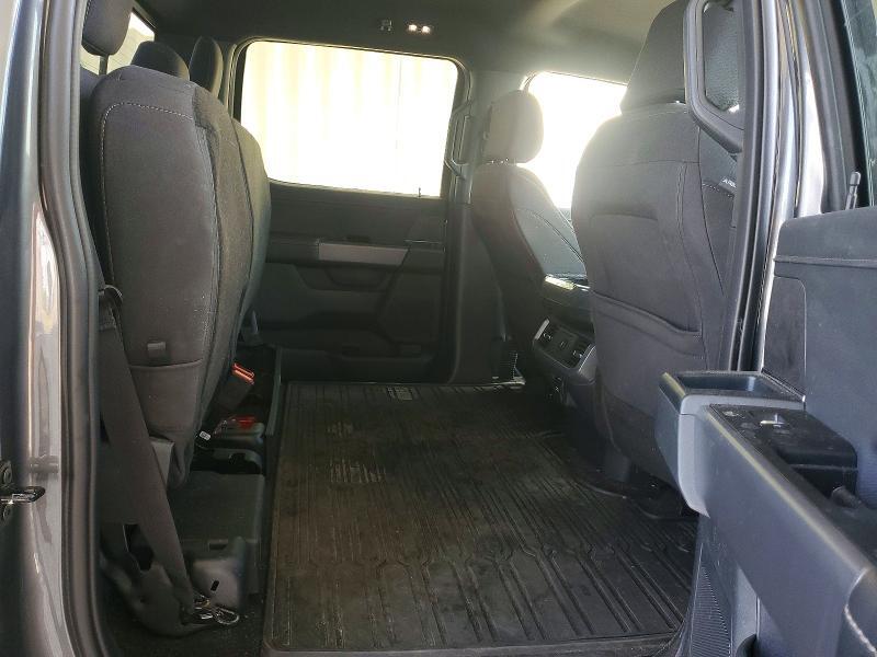 2025 FORD F150 XLT — Фото 10 из 12