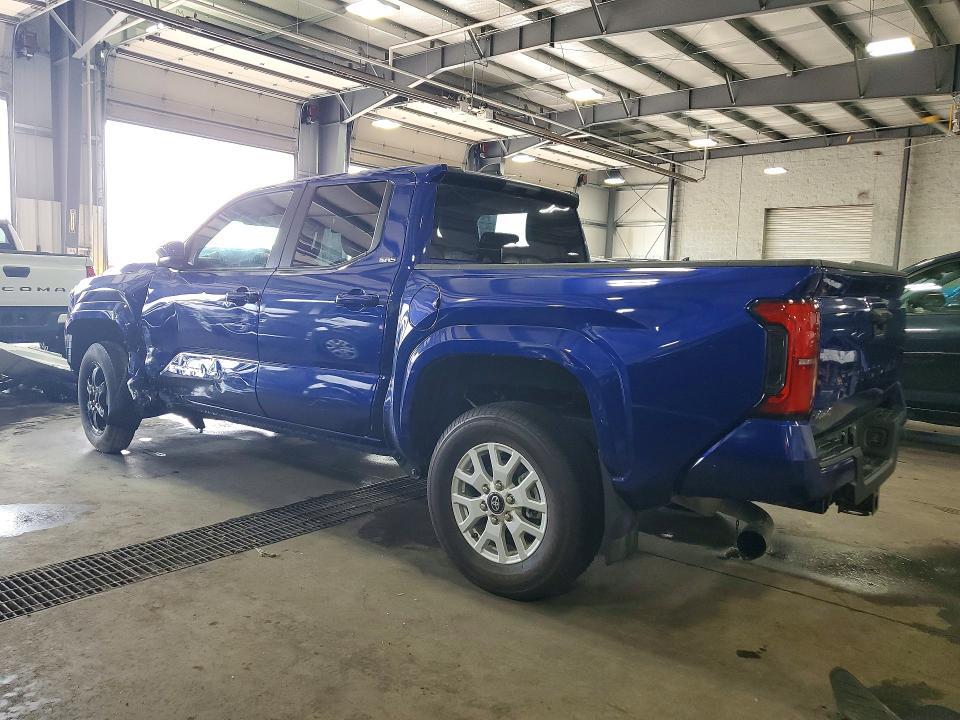 2024 TOYOTA TACOMA SR5 — Фото 2 из 13