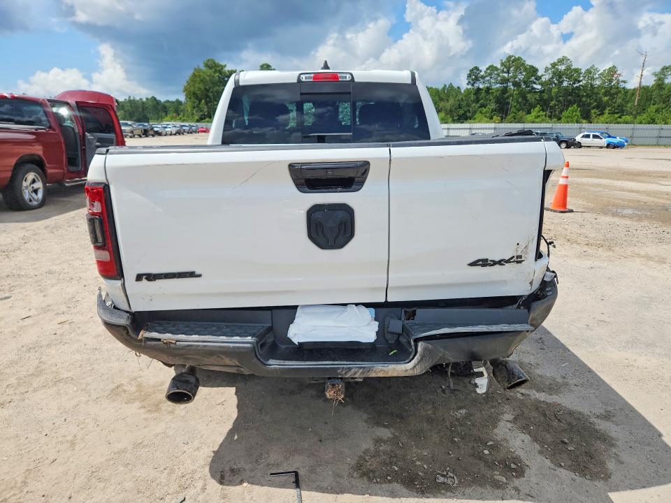 2024 RAM 1500 REBEL — Фото 6 из 12