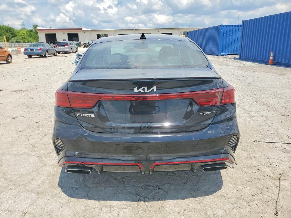 2023 KIA FORTE GT — Фото 6 из 12