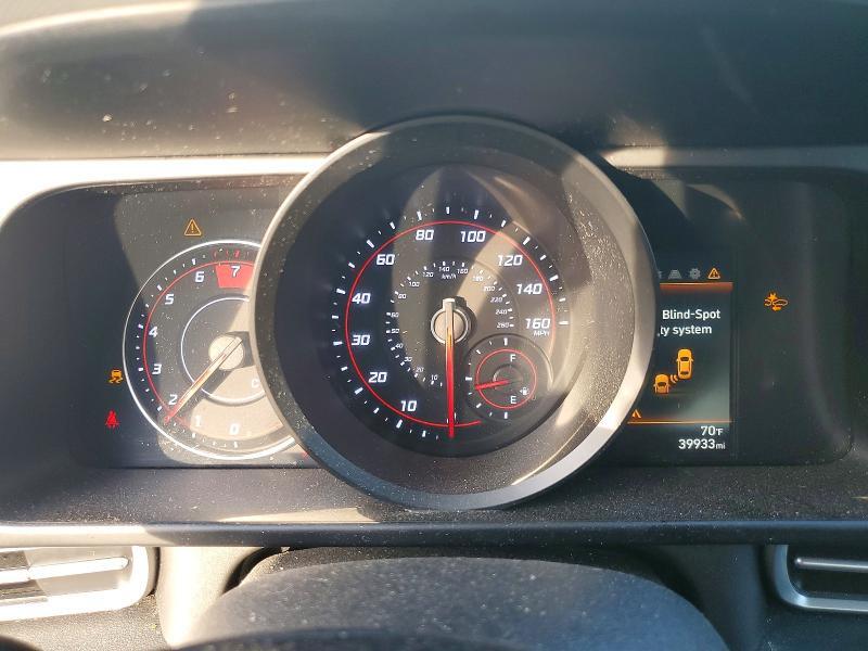 2022 HYUNDAI ELANTRA SEL — Фото 9 из 12
