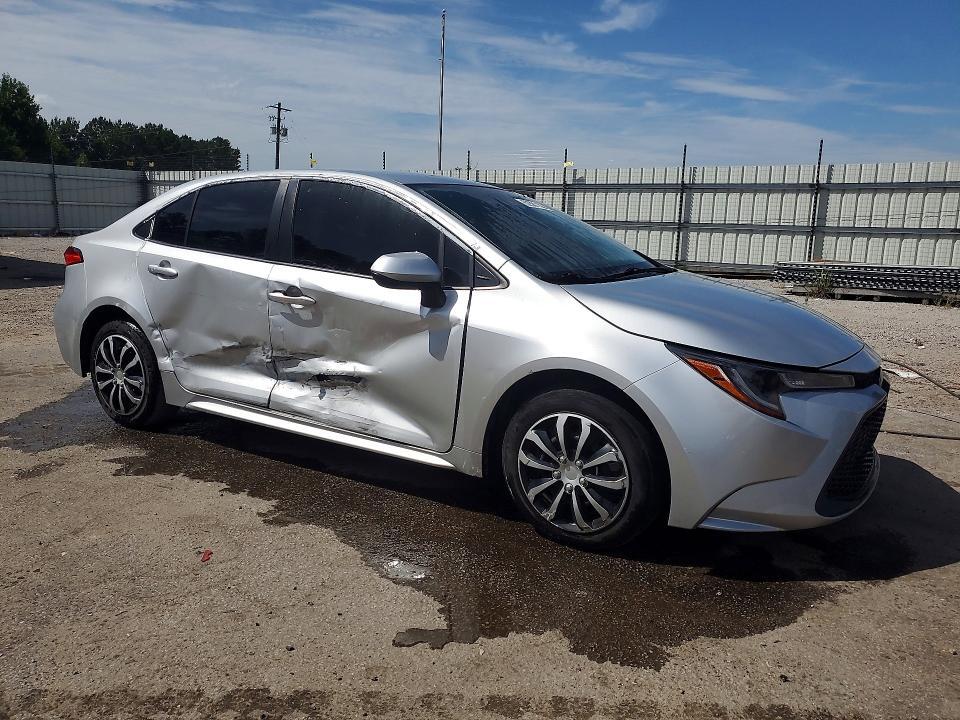 2022 TOYOTA COROLLA LE — Фото 4 из 12