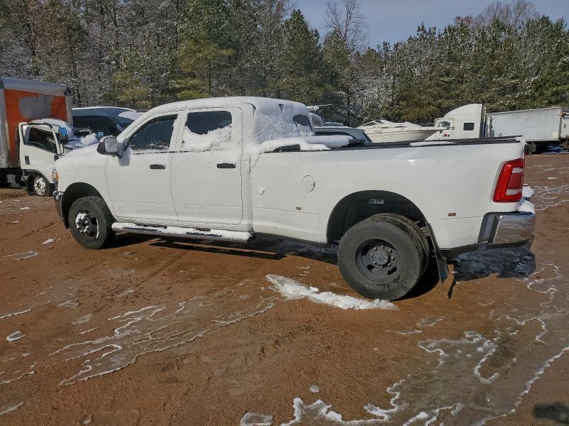 2015 DODGE RAM 2500 — Фото 2 из 12
