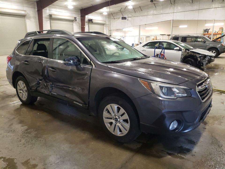 2019 SUBARU OUTBACK 2.5I PREMIUM — Фото 4 из 13