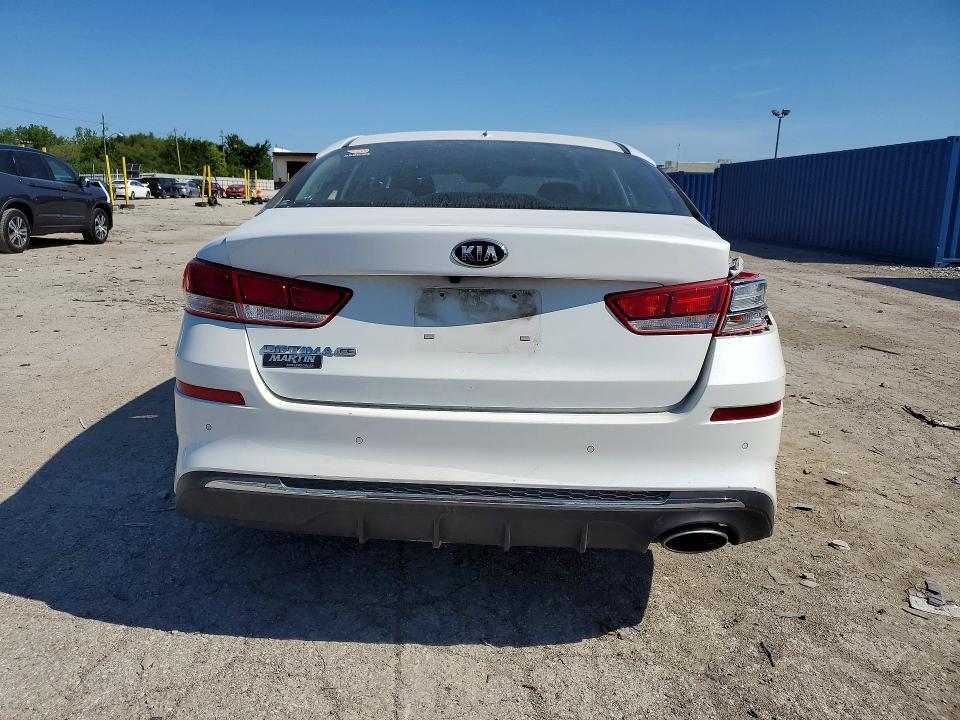 2019 KIA OPTIMA LX — Фото 6 из 12