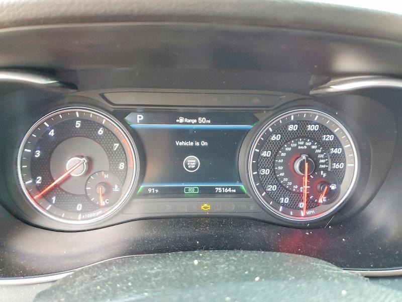 2019 GENESIS G70 2.0T ADVANCED — Фото 9 из 12