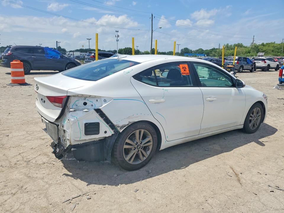 2018 HYUNDAI ELANTRA SEL — Фото 3 из 13
