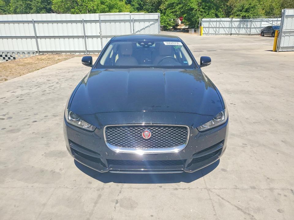 2018 JAGUAR XE PRESTIGE — Фото 5 из 12