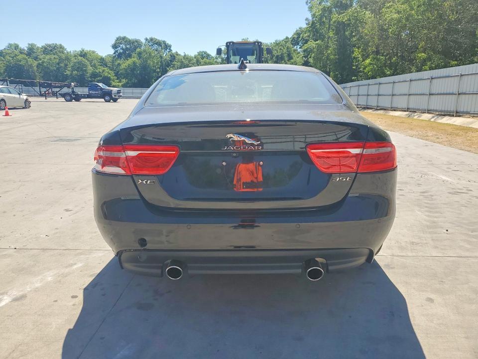 2018 JAGUAR XE PRESTIGE — Фото 6 из 12
