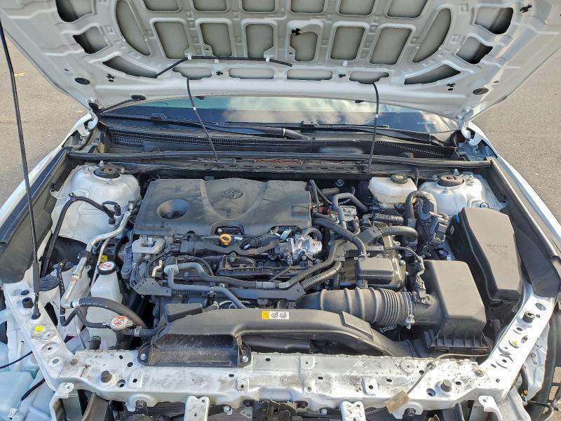 2025 TOYOTA CAMRY XSE — Фото 12 из 14