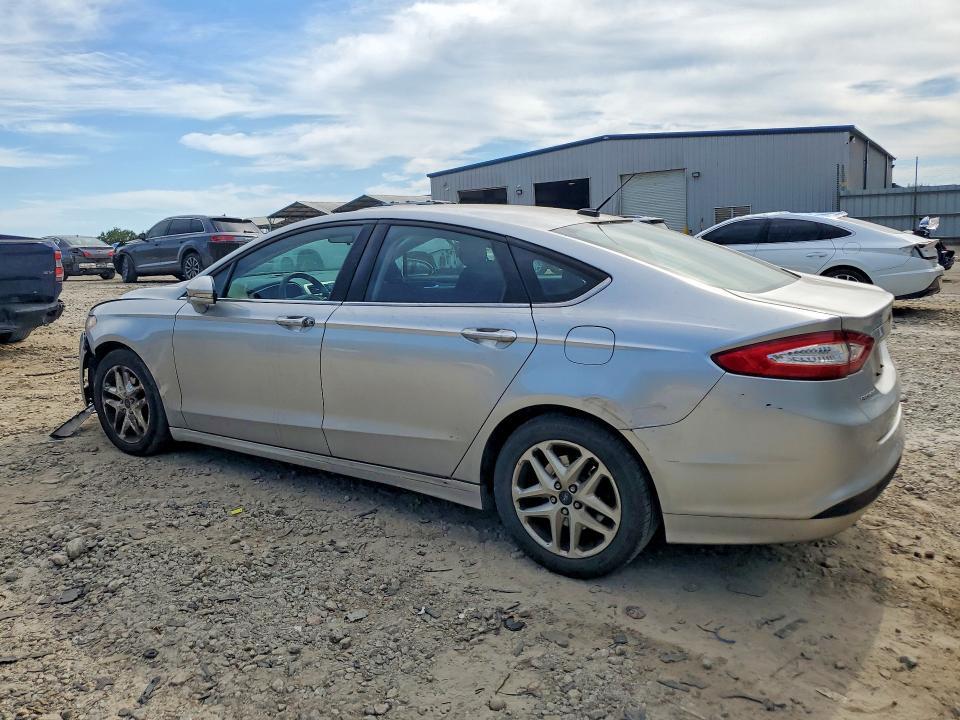 2015 FORD FUSION SE — Фото 2 из 12