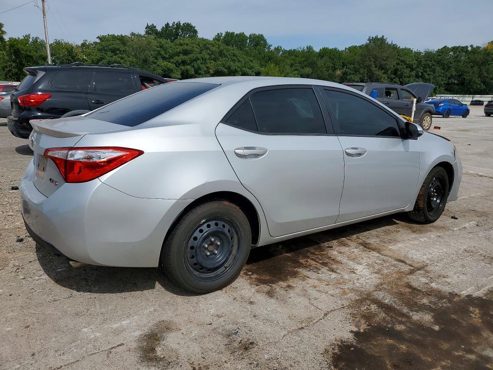 2015 TOYOTA COROLLA S — Фото 3 из 12
