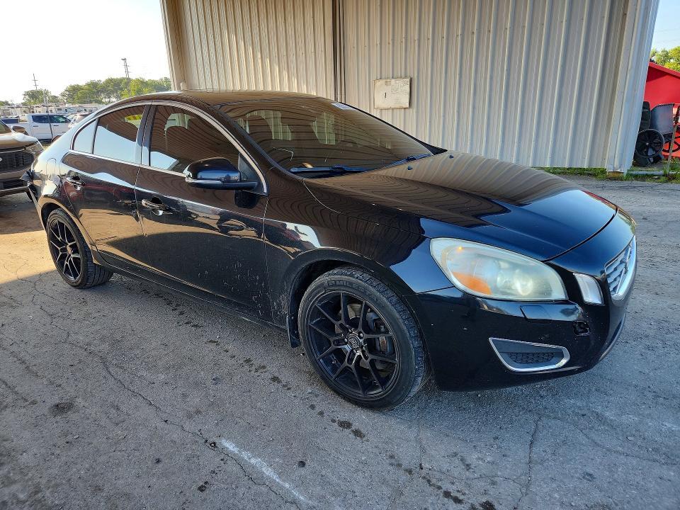 2012 VOLVO S60 T6 — Фото 4 из 12