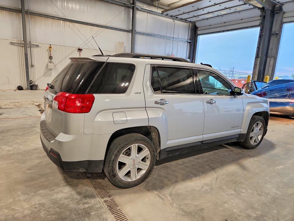 2010 GMC TERRAIN SLT — Фото 3 из 13