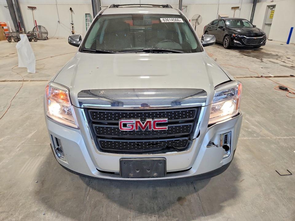 2010 GMC TERRAIN SLT — Фото 5 из 13