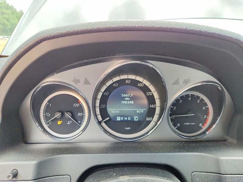 2010 MERCEDES-BENZ C 300 — Фото 9 из 12