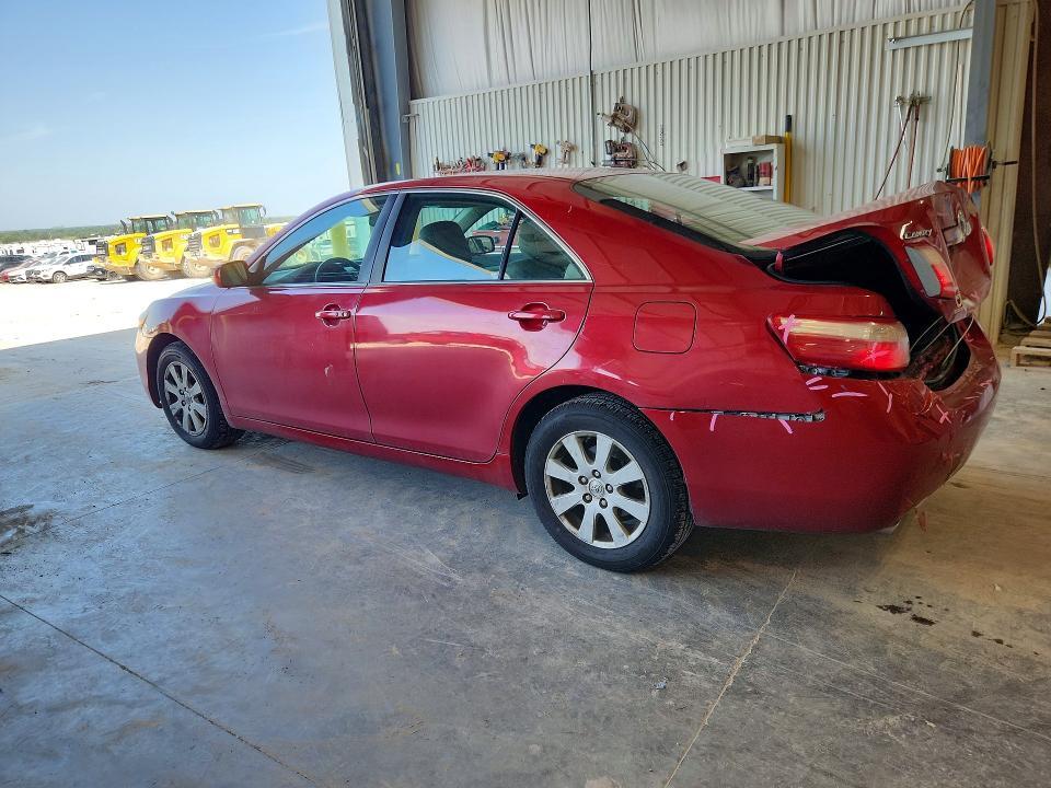 2009 TOYOTA CAMRY XLE V6 — Фото 2 из 12