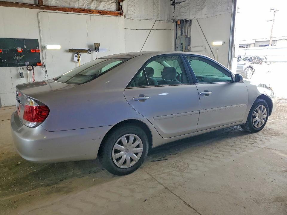 2006 TOYOTA CAMRY LE — Фото 3 из 12