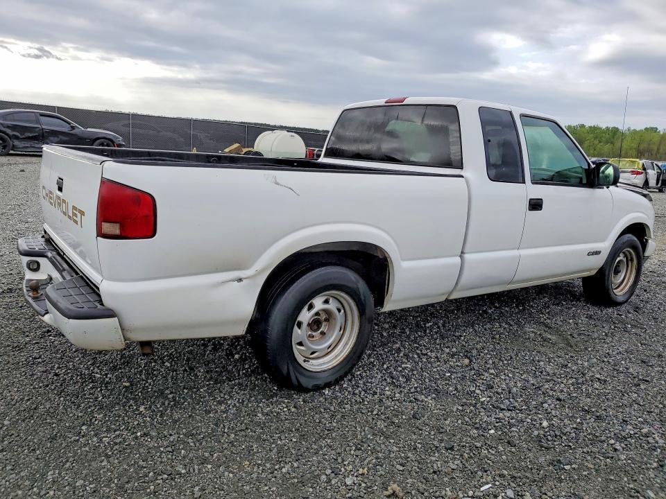 2000 CHEVROLET S TRUCK S10 — Фото 3 из 12