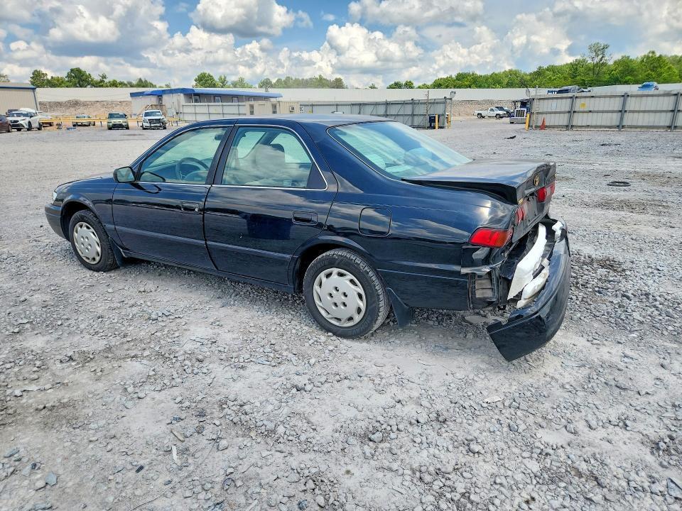 1998 TOYOTA CAMRY LE — Фото 2 из 12