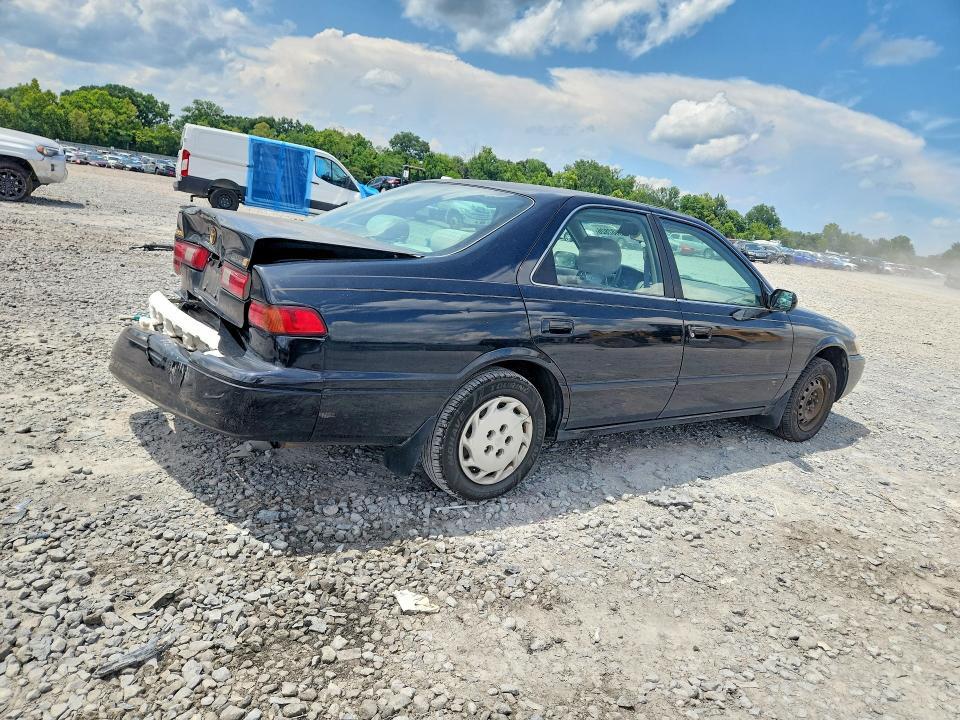 1998 TOYOTA CAMRY LE — Фото 3 из 12
