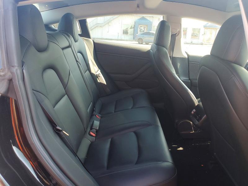 2019 TESLA MODEL 3 — Фото 10 из 12