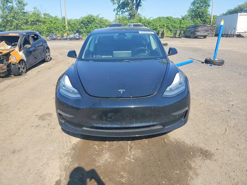 2019 TESLA MODEL 3 — Фото 5 из 12