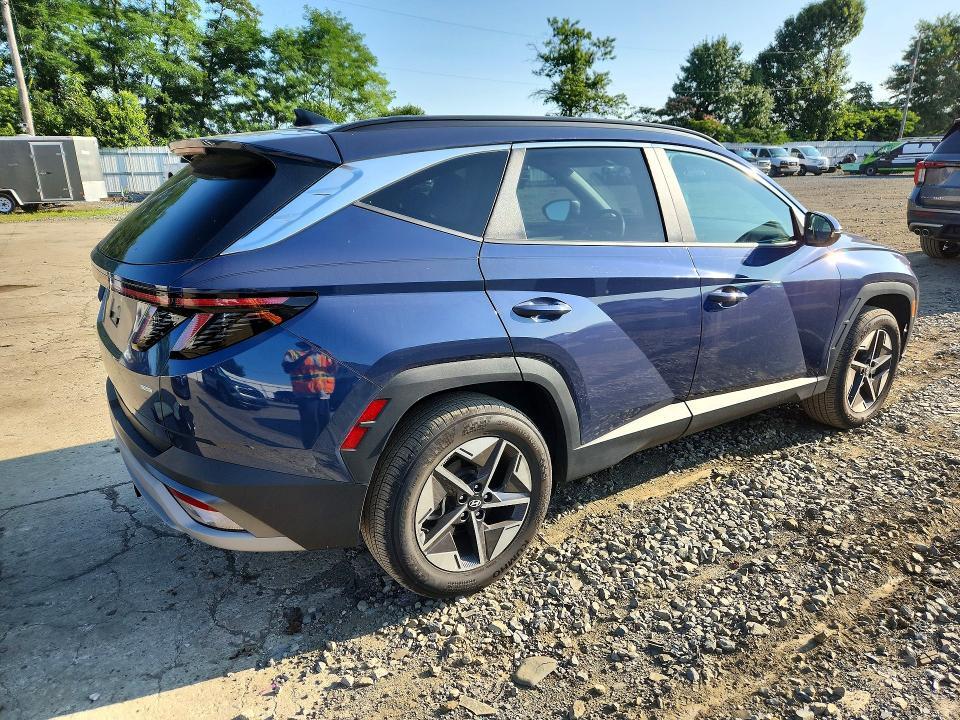 2025 HYUNDAI TUCSON SEL — Фото 3 из 13