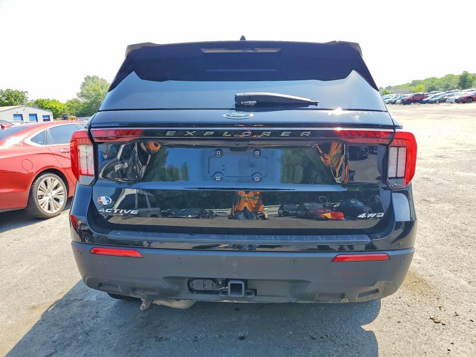 2025 FORD EXPLORER ACTIVE — Фото 6 из 12