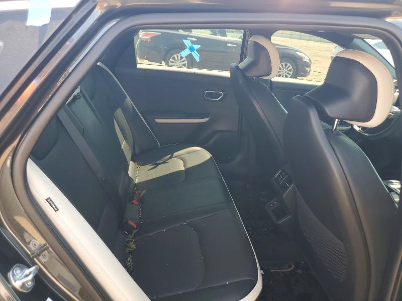2025 KIA K4 GT-LINE TURBO — Фото 10 из 12