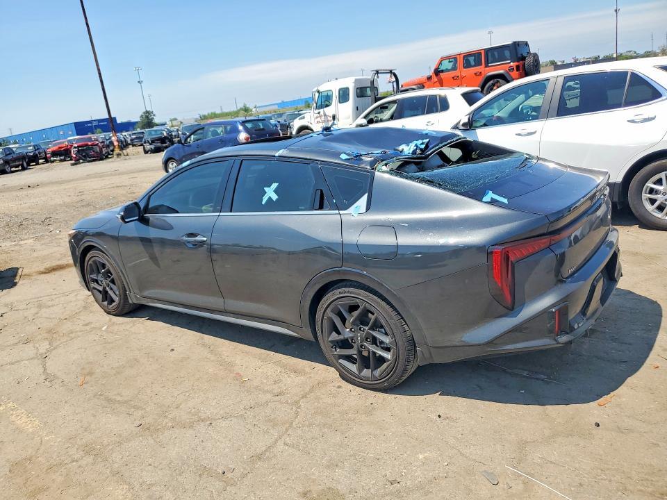 2025 KIA K4 GT-LINE TURBO — Фото 2 из 12
