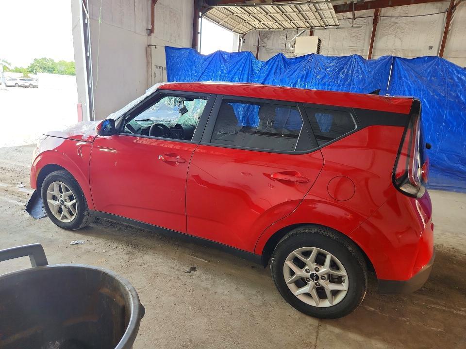 2025 KIA SOUL LX — Фото 2 из 13