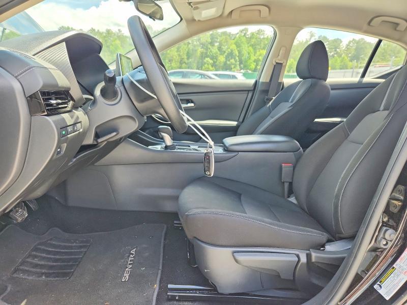 2025 NISSAN SENTRA SV — Фото 7 из 12