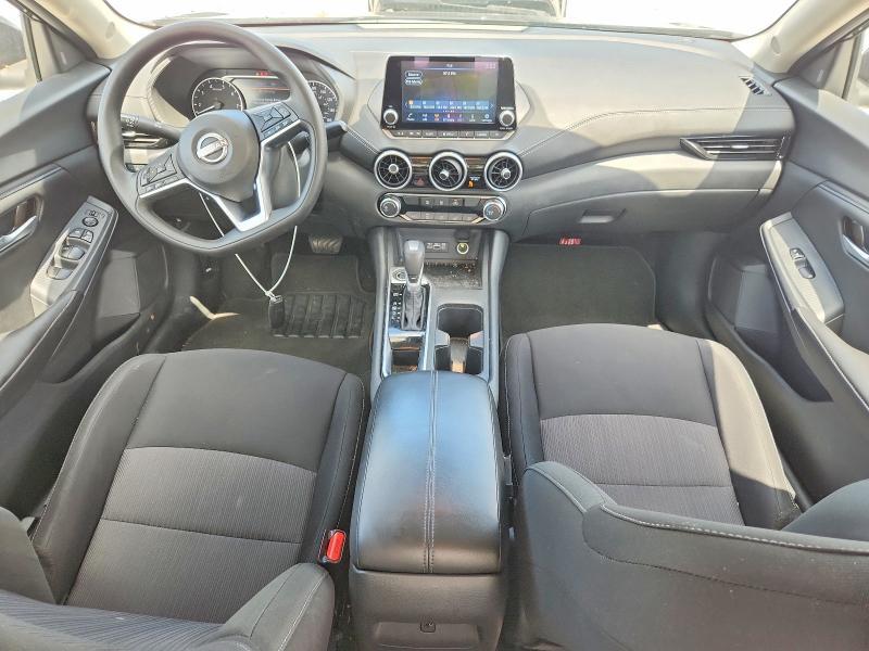 2025 NISSAN SENTRA SV — Фото 8 из 12