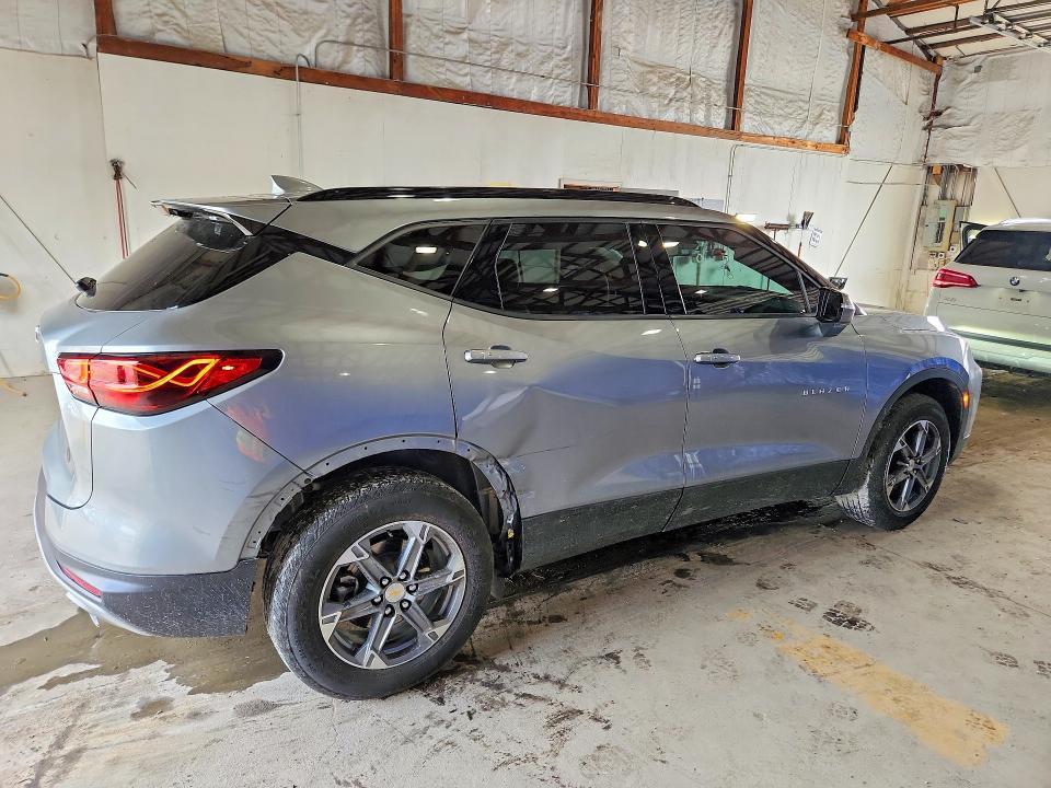 2024 CHEVROLET BLAZER 3LT — Фото 3 из 13