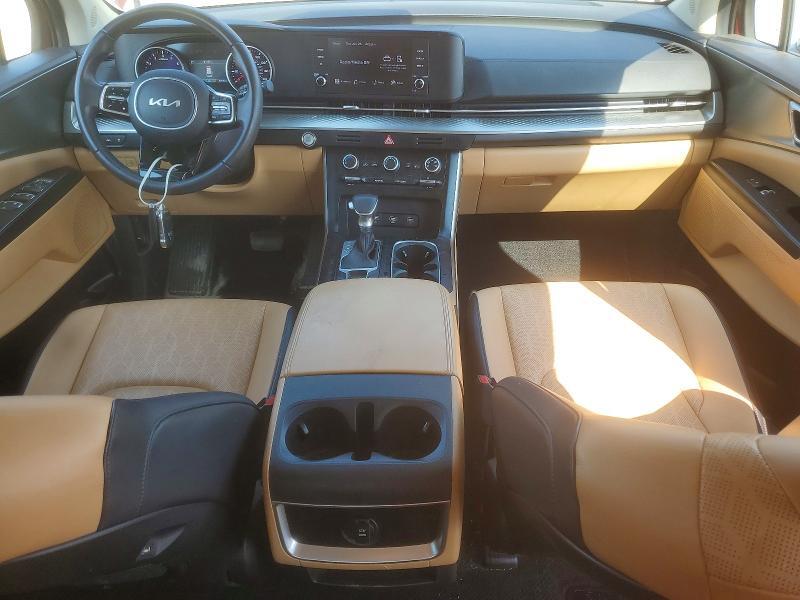 2024 KIA CARNIVAL LX — Фото 8 из 13